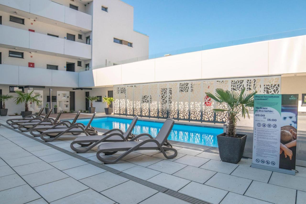 Sunset Resort - Lakeside Boutique Apartments Fonyód エクステリア 写真