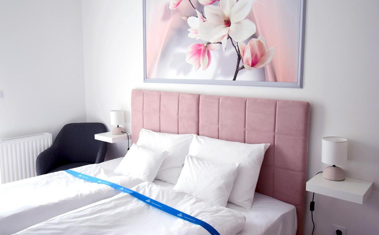 Sunset Resort - Lakeside Boutique Apartments Fonyód エクステリア 写真